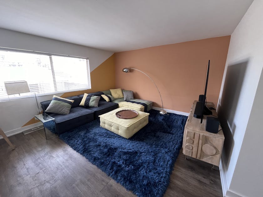 Quiet One Bedroom Sublet in Thai Town/Los Angeles available Listings